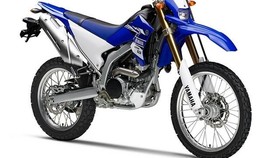 Menakar Keseriusan Yamaha Sosor CRF150L dan KLX150