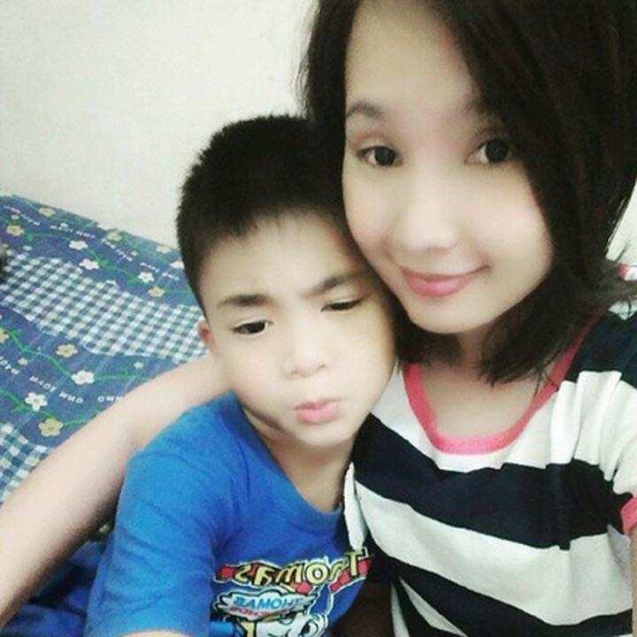 <p> Wita dekat banget dengan sang adik. Mirip nggak Wewey Wita dengan adik bungsunya ini? (Foto: Instagram/ @w2y_wita)</p>