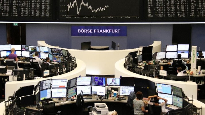 The German share price index DAX is seen at the stock exchange in Frankfurt, Germany, August 27, 2018. REUTERS/Staff/Remote