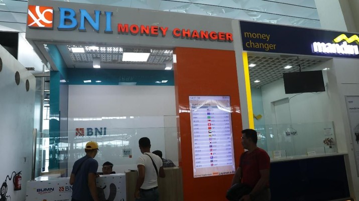 Pukul 11:00 WIB: Rupiah Makin Galak Terhadap Dolar AS