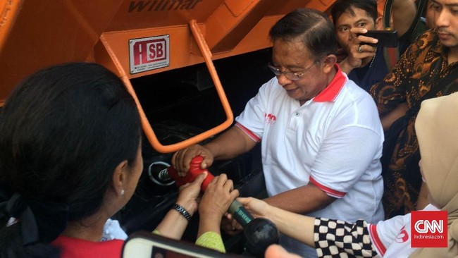 Program mandatori pencampuran biodiesel (B20) disebut baru berjalan 80 persen. Salah satu kendalanya, menyangkut pengiriman pasokan BBN ke badan penjual BBM.