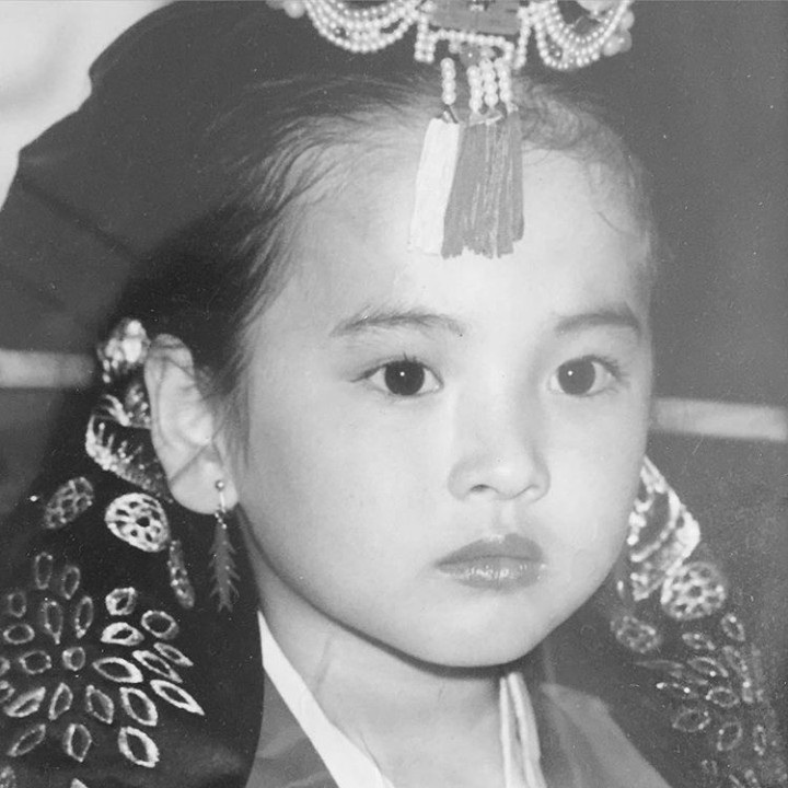 <p>Song Hye Kyo kecil sepertinya sedang akan mengikuti karnaval. (Foto: Instagram @kyo1122)</p>
