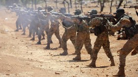 Serangan Milisi Jaringan Al Qaeda di Suriah Tewaskan 12 Warga