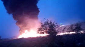 Pesawat Militer Pakistan Jatuh di Perumahan, 15 Orang Tewas