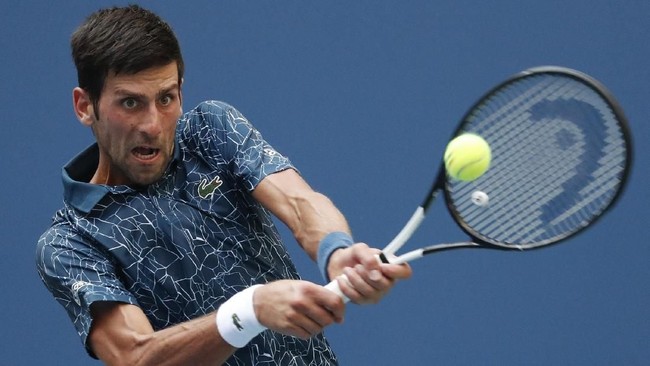 Petenis Novak Djokovic berpeluang menghadapi Roger Federer di turnamen Amerika Serikat Terbuka 2018 usai mengalahkan Richard Gasquet 6-2, 6-3, dan 6-3.