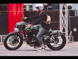 Tentang Motor Royal Enfield Modifikasi di Garasi Gibran
