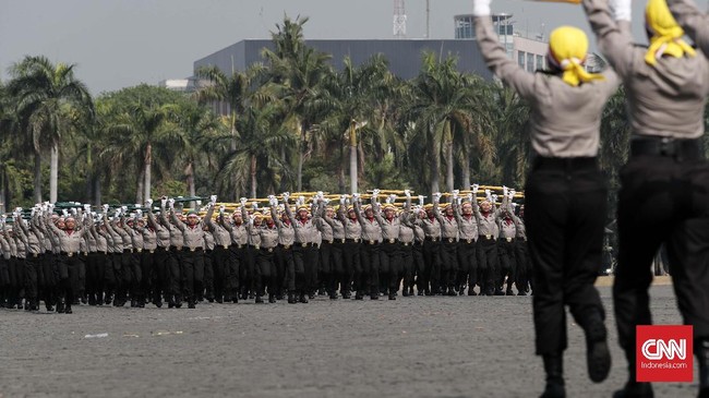 Kapolda Metro Jaya membeberkan alasan dirinya menempatkan polwan jadi kapolsek di wilayah yang selama ini dijabat polisi laki-laki.