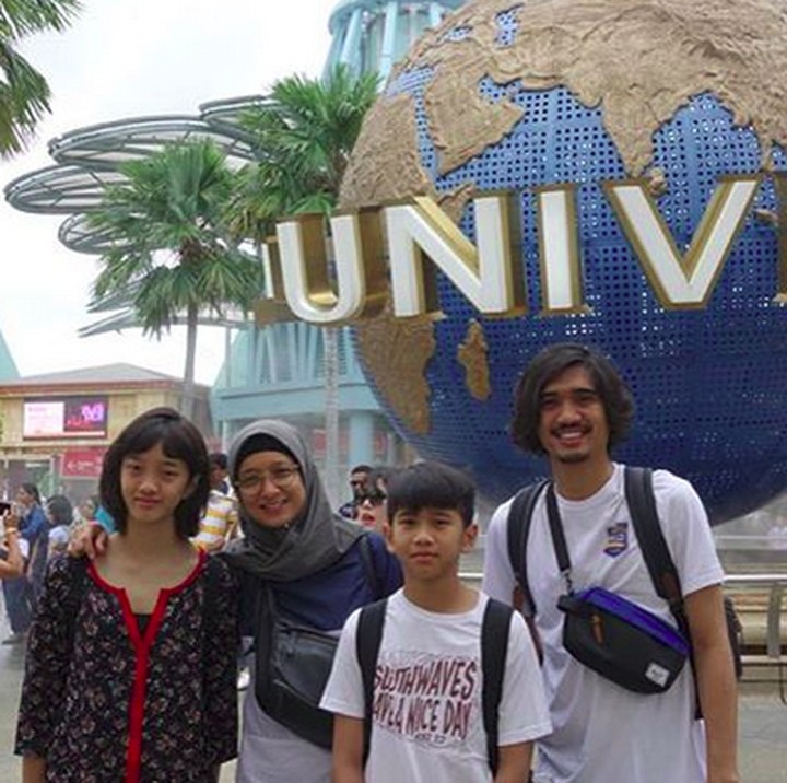 <p>Nah, Adik Bima lebih mirip Ayah Duta atau Bunda Adel nih, Bun? (Foto: Instagram/ @shadjo4)  </p>