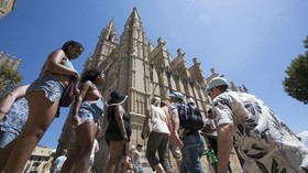 FOTO: Palma de Mallorca, Pulau yang 'Disemuti' Turis