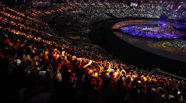 Asian Games 2018 berlangsung meriah. Kini saatnya suporter bertepuk tangan untuk diri mereka sendiri yang ikut jadi bagian sukses Asian Games 2018.