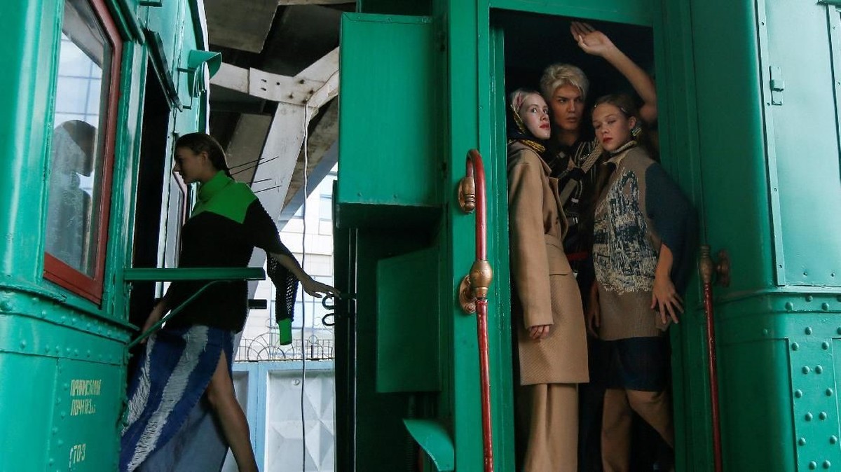 FOTO: Semarak "Electrogipsy" di Dataran Ukraina