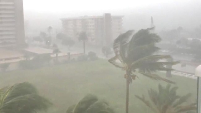 Badai Florence diperkirakan menguat menjadi ancaman besar pada pekan ini, saat melaju melintasi Atlantik tengah dan kemungkinan mendarat di Pantai Timur AS.