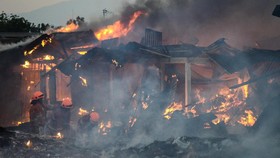 Pasar Weleri Kendal Terbakar, Pemadaman Terkendala Hidran
