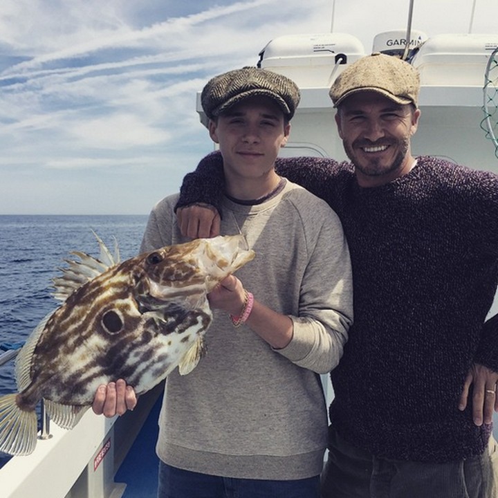 <p>Lihat deh, Bun. David dan si sulung Brooklyn seperti kakak adik ya? (Foto: Instagram/ @davidbeckham)</p>