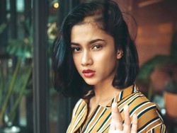 Kesuliatan Aghniny Haque Main Film Generasi 90-an: Melankolia
