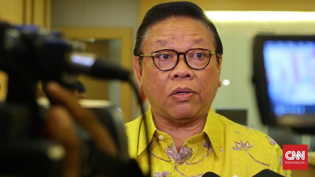 Ketua Dewan Partai Golkar meminta kepada DPP Golkar untuk memberhentikan kader di DPRD Kota Malang yang menjadi tersangka korupsi, dan segera melakukan PAW.