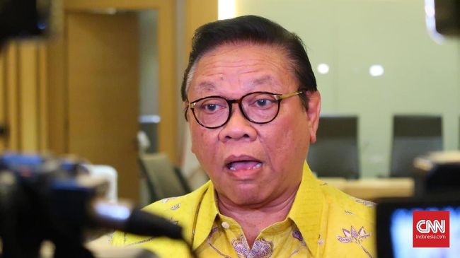 Temui Ma'ruf, Agung Laksono Bahas Strategi Kampanye di Jabar Ketua Dewan Pakar Partai Golkar Agung Laksono menyebut Jawa Barat masih menjadi zona merah bagi pasangan Jokowu-Ma'ruf di Pilpres 2019.