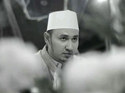 Jawaban Habib Usman Bin Yahya Soal Outfit Bermerek