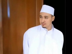 Saat Habib Usman Bin Yahya Bicara Hijrah Total Kartika Putri