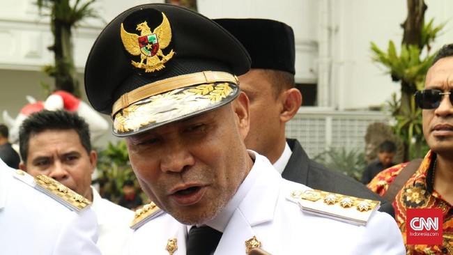 Gubernur NTT Viktor Laiskodat menyebut pihaknya memiliki anggaran pendidikan yang besar untuk mencetak siswa unggul dan bisa menembus perguruan tinggi negeri.