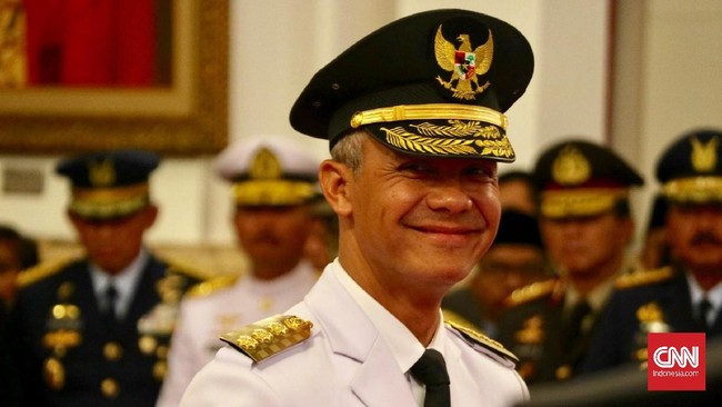 PAN dan NasDem Sambut Ganjar Siap Maju Capres 2024 PAN dan NasDem menyambut positif pernyataan Ganjar yang siap maju sebagai capres di 2024.