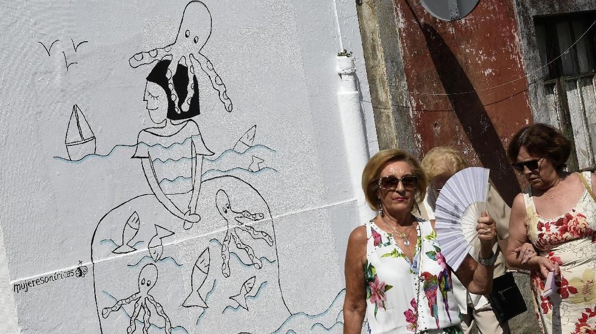 FOTO: Kala Mural Menyelamatkan Kota di Spanyol