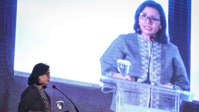 Menteri Keuangan Sri Mulyani mengatakan pemanfaatan anggaran pendidikan sebesar Rp444 triliun yang digelontorkan pemerintah saat ini masih lemah prioritas.
