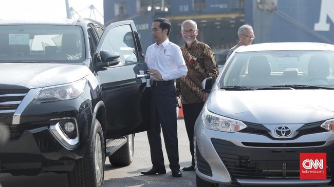 Presiden Jokowi akan menyambangi kantor pusat Toyota di Jepang. Salah satu agendanya, yaitu meminta Toyota menambah lagi investasinya di Indonesia.