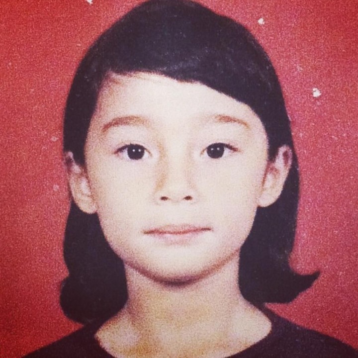 <p>Pas foto masa kecil. Bunda masih menyimpan pas foto saat kecil juga? (Foto: Instagram @tatjanasaphira)</p>