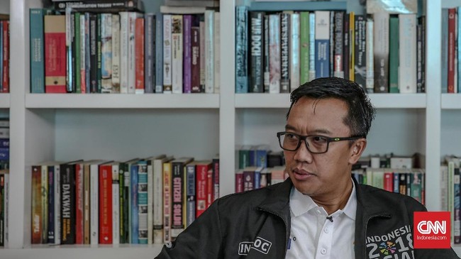 Menpora RI Imam Nahrawi tidak mempermasalahkan pelatih Timnas Indonesia pilihan PSSI selama mampu memberi gelar Piala AFF 2018.