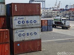Sentuh Rekor Tertinggi, Defisit Perdagangan AS Tembus Rp 1.159 T!