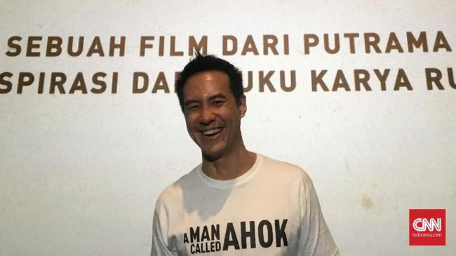 Cuplikan berdurasi dua menit lebih itu dipenuhi adegan saat sang ayah, Kim Nam, menasihati Ahok yang diperankan Daniel Mananta.