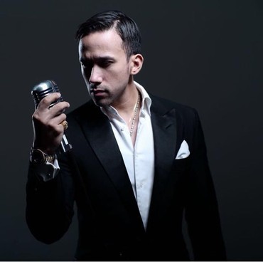 Reaksi Maruli Tampubolon Wajahnya Terpampang di Time Square New York