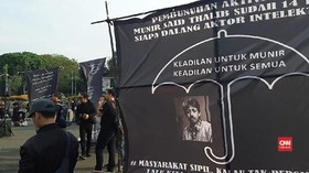 VIDEO: Mesin Ketik untuk Ingatkan Jokowi Soal Kasus Munir