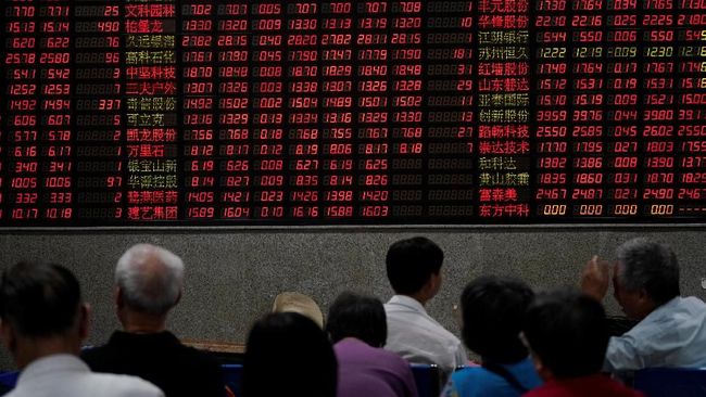 Akhir Pekan Bursa Asia Gak Hepi, Kecuali Nikkei-STI