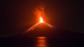 Air Pasang di Anyer Diduga Tsunami Karena Erupsi Krakatau