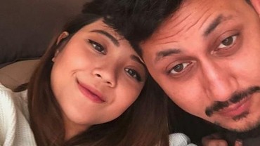 img-title Diam-diam Isrti Keenan Pearce Segera Melahirkan Anak Kedua