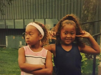 7 Foto Masa Kecil Naomi Osaka, Nggak Nyangka Imut-imut