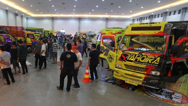 Pada 2018 permintaan kendaraan niaga naik lebih dari 20 persen setelah marak pembangun jenis infrastruktur di Indonesia pada tahun lalu.