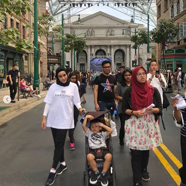 Shinta Bachir memiliki putra semata wayang bernama Arkan, keduanya klop banget, Bun. (Foto: Instagram @shintabachir86_real)