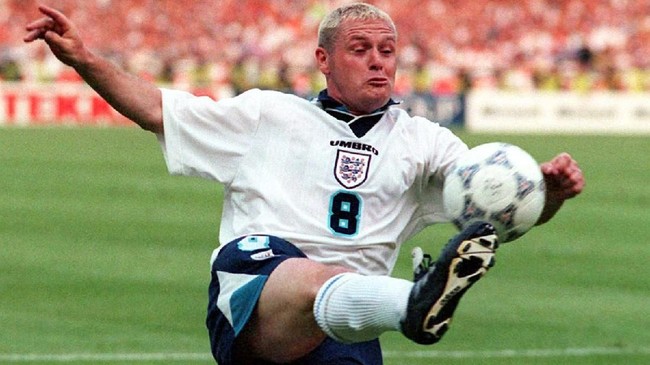 Pangeran William kaget saat bertemu legenda timnas Inggris, Paul Gascoigne, di sela melakukan kampanye untuk mengurangi tunawisma di sebuah rumah makan.