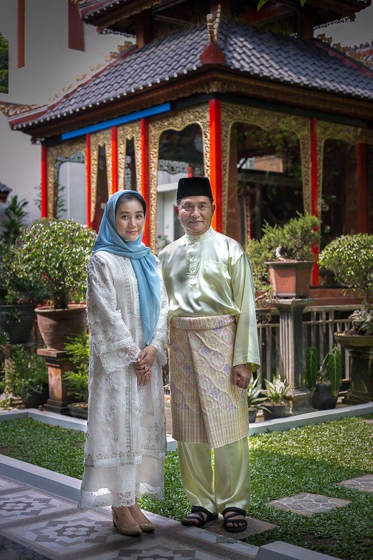 istri Yusril Ihza Mahendra, Rika Kato