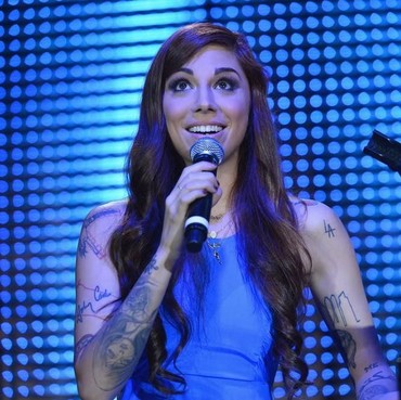 7 Tahun Menikah, Christina Perri Gugat Cerai Paul Costabile
