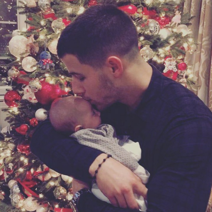 <p>Nick Jonas memang dekat dan sayang banget sama keponakannya. (Foto: Instagram/nickjonas)</p>