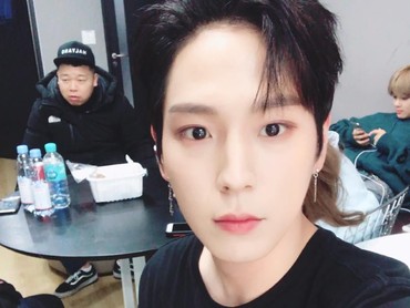 Kasus Pelecehan Seksual, Himchan Eks B.A.P Divonis 10 Bulan Penjara