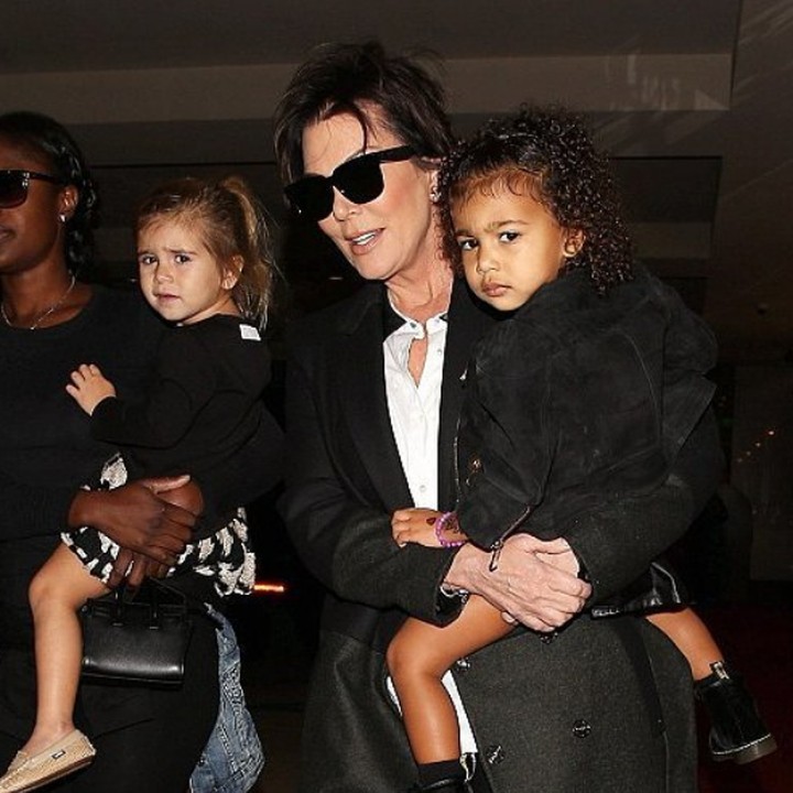 <p>Kris saat hangout bersama North West dan Penelope. Seru ya, jalan-jalannya. (Foto: Instagram @norisblackbook)</p>