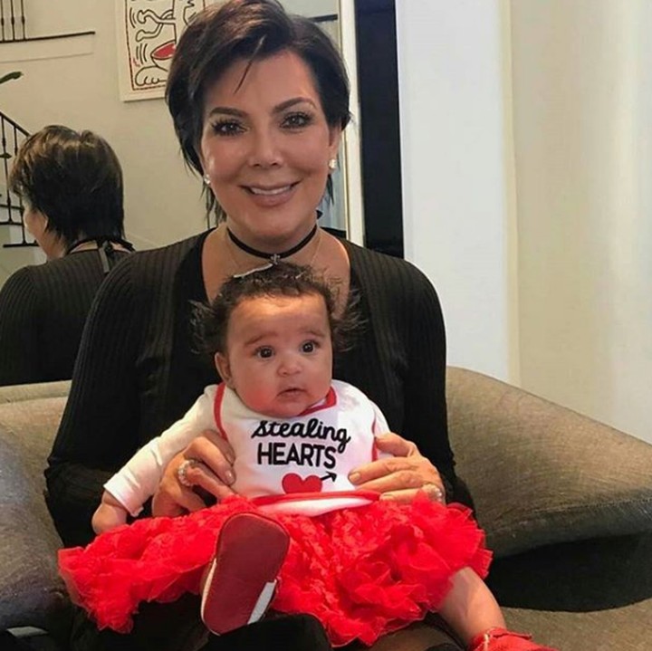 <p> Di Instagramnya, ia beberapa kali memposting kebersamaan dengan Dream. Mungkin karena dia yang paling anteng kalau difoto ya, Bun. (Foto: Instagram @norisblackbook)</p>