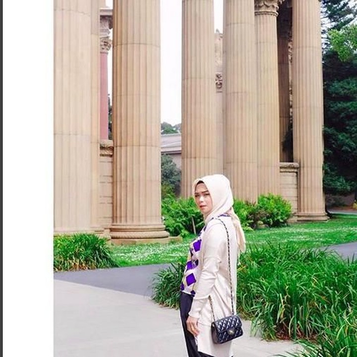<p>Sheza terlihat cantik ya, Bun. (Foto: Instagram @shezaidris)<br /><br /></p>