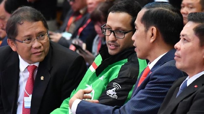 Ramalan warganet yang menyinggung bahwa saat pendiri Gojek Nadiem Makarim diangkat menjadi Mendikbud maka SPP bisa dibayar pakai Gopay kini terbukti.