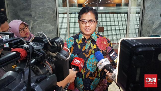 PAN mengonfirmasi mundurnya Bendahara Umum DPP Nasrullah, namun alasannya disebut tak terkait Pilpres 2019. 